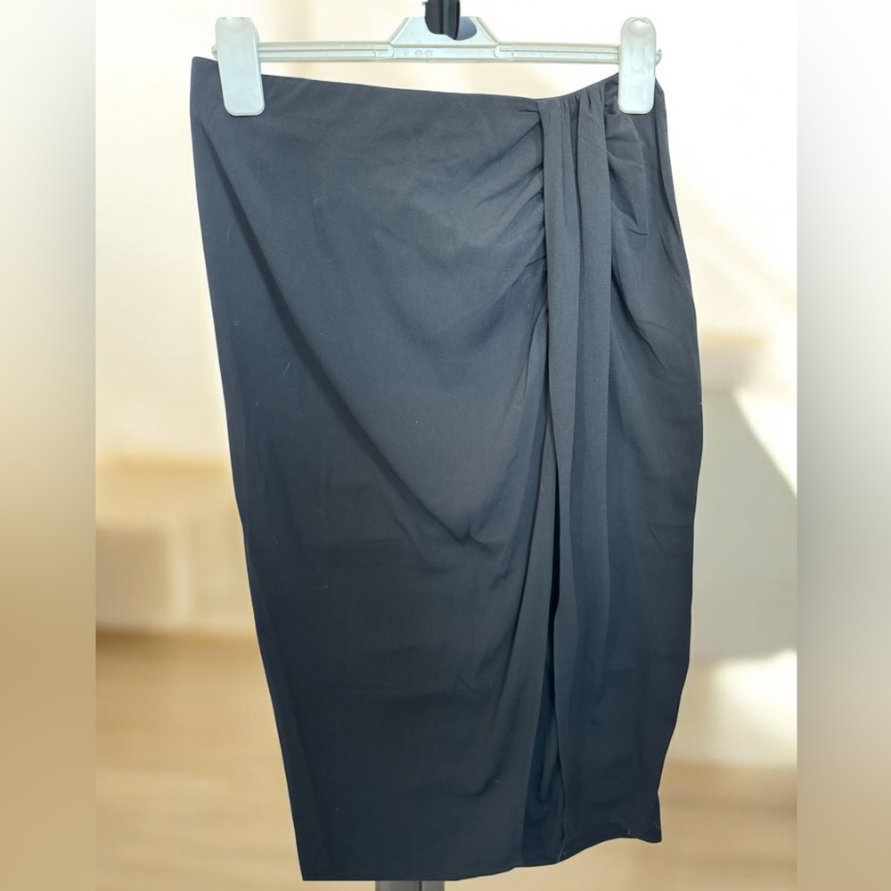 Open Edit (from Nordstrom) Black 3/4 length skirt